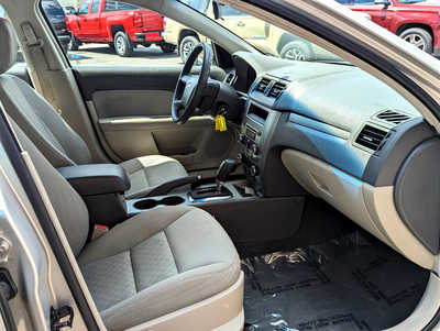 2010 Ford Fusion, $8900. Photo 11