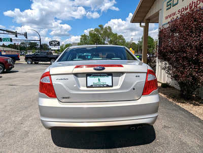 2010 Ford Fusion, $8900. Photo 4