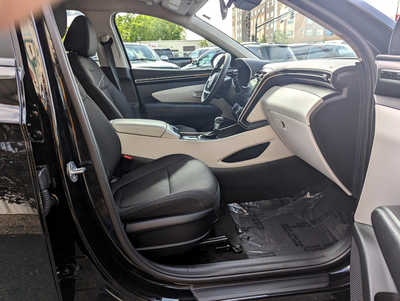 2022 Hyundai Tucson, $23900. Photo 12