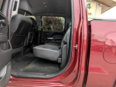2014 Chevrolet 1500 Crew Cab, $17900. Photo 9