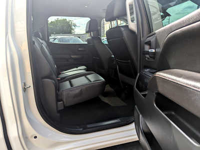 2018 GMC 1500 Crew Cab, $21900. Photo 10