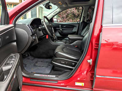 2012 GMC Acadia, $10900. Photo 8