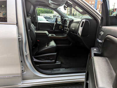 2016 GMC 1500 Crew Cab, $24900. Photo 11