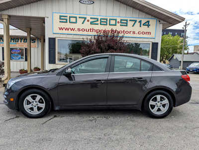 2015 Chevrolet Cruze, $7900. Photo 2