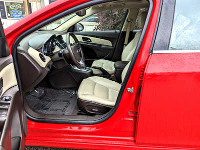 2014 Chevrolet Cruze, $7900. Photo 9