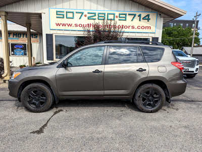 2009 Toyota RAV4, $9872. Photo 2