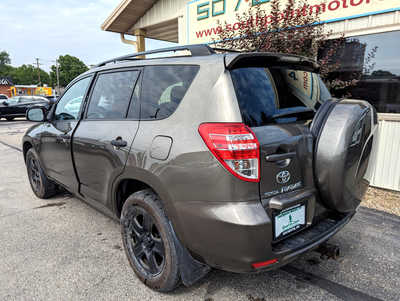 2009 Toyota RAV4, $9872. Photo 3