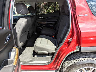 2019 GMC Acadia, $19900. Photo 12