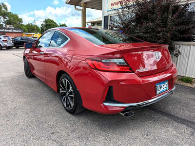 2017 Honda Accord, $23900. Photo 3