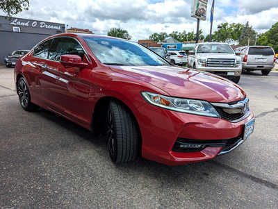 2017 Honda Accord, $23900. Photo 6