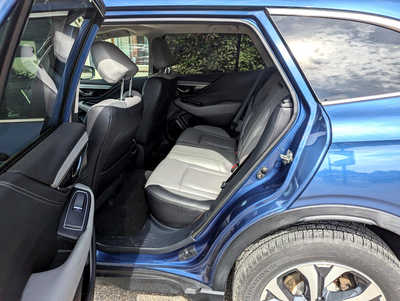2020 Subaru Outback, $22900. Photo 9
