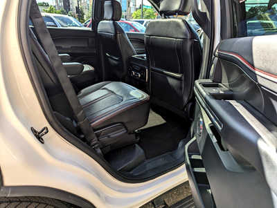 2019 Ford Expedition, $29900. Photo 11