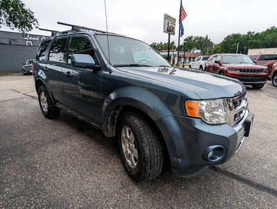 2012 Ford Escape, $10900. Photo 6