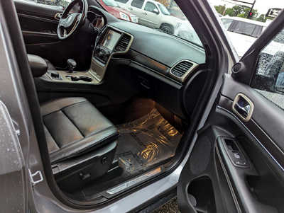 2014 Jeep Grand Cherokee, $12900. Photo 12