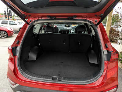 2019 Hyundai Santa Fe, $18900. Photo 10