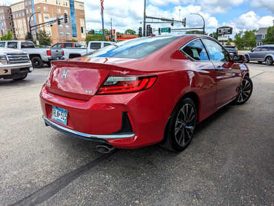 2017 Honda Accord, $23900. Photo 5
