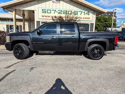 2009 Chevrolet 1500 Crew Cab, $10900. Photo 2