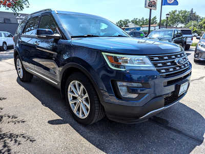 2016 Ford Explorer, $18900. Photo 6