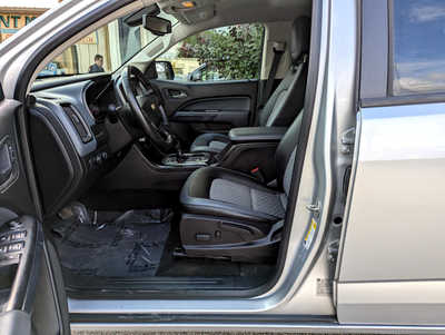 2015 Chevrolet Colorado Crew Cab, $12900. Photo 8