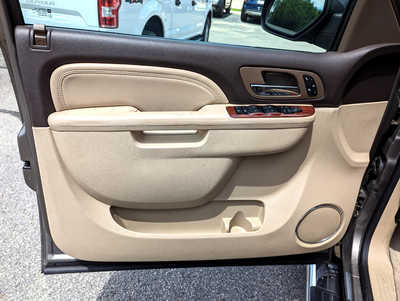 2012 GMC 1500 Crew Cab, $10900. Photo 12
