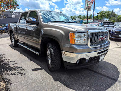 2012 GMC 1500 Crew Cab, $10900. Photo 6
