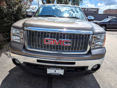 2012 GMC 1500 Crew Cab, $10900. Photo 7