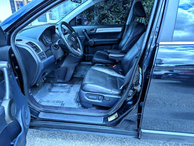 2011 Honda CR-V, $11900. Photo 8
