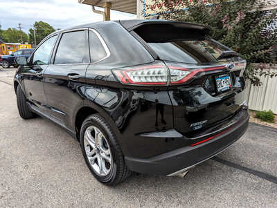 2018 Ford Edge, $12900. Photo 3