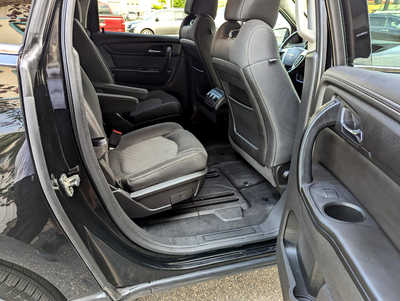 2017 Chevrolet Traverse, $14900. Photo 11
