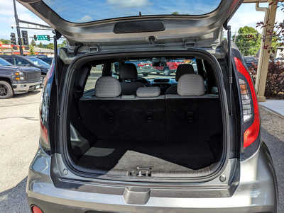 2019 Kia Soul, $6900. Photo 10