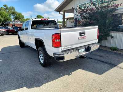2019 GMC 2500 Crew Cab, $25990. Photo 3