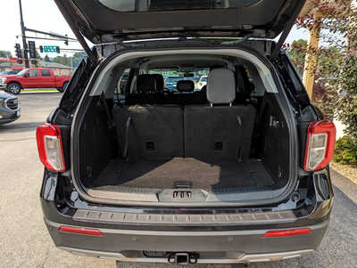 2020 Ford Explorer, $19900. Photo 10
