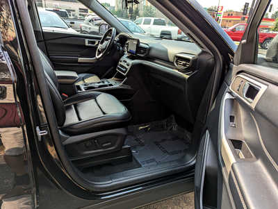 2020 Ford Explorer, $19900. Photo 12