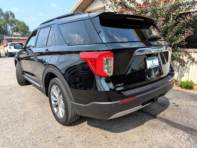 2020 Ford Explorer, $19900. Photo 3