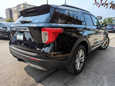 2020 Ford Explorer, $19900. Photo 5