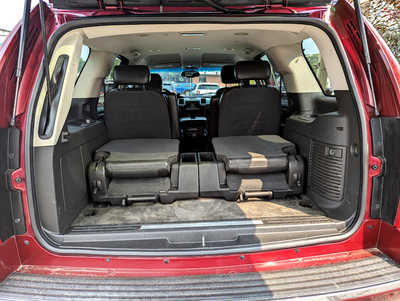 2010 Cadillac Escalade, $7900. Photo 10