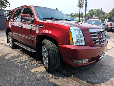 2010 Cadillac Escalade, $7900. Photo 6