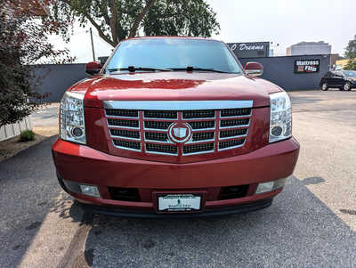 2010 Cadillac Escalade, $7900. Photo 7
