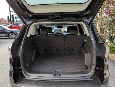 2017 Ford Escape, $10900. Photo 10