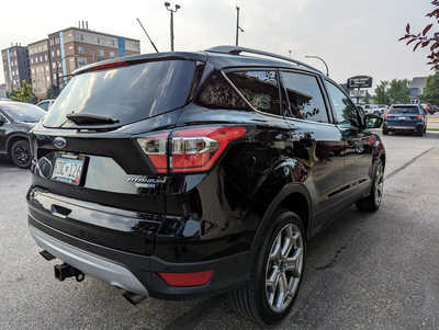 2017 Ford Escape, $10900. Photo 5