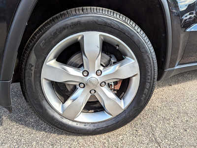 2012 Jeep Grand Cherokee, $10900. Photo 8