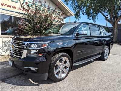 2016 Chevrolet Suburban, $25900. Photo 1