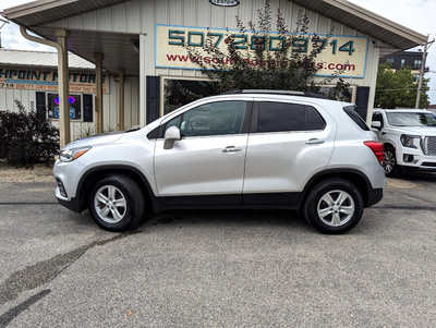 2017 Chevrolet Trax, $13900. Photo 2