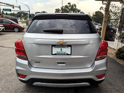 2017 Chevrolet Trax, $13900. Photo 4