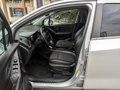 2017 Chevrolet Trax, $13900. Photo 8