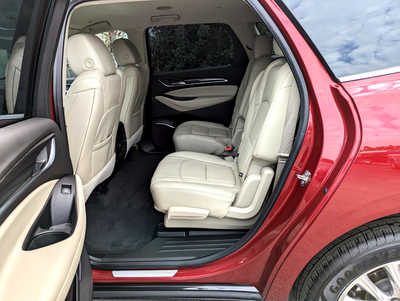 2019 Buick Enclave, $20900. Photo 9