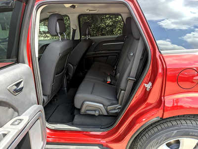 2010 Dodge Journey, $5900. Photo 9