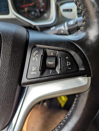 2015 Chevrolet Camaro, $17900. Photo 11