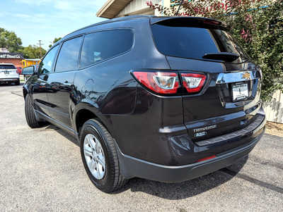2017 Chevrolet Traverse, $17900. Photo 3