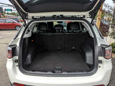 2017 Jeep Compass, $15900. Photo 10
